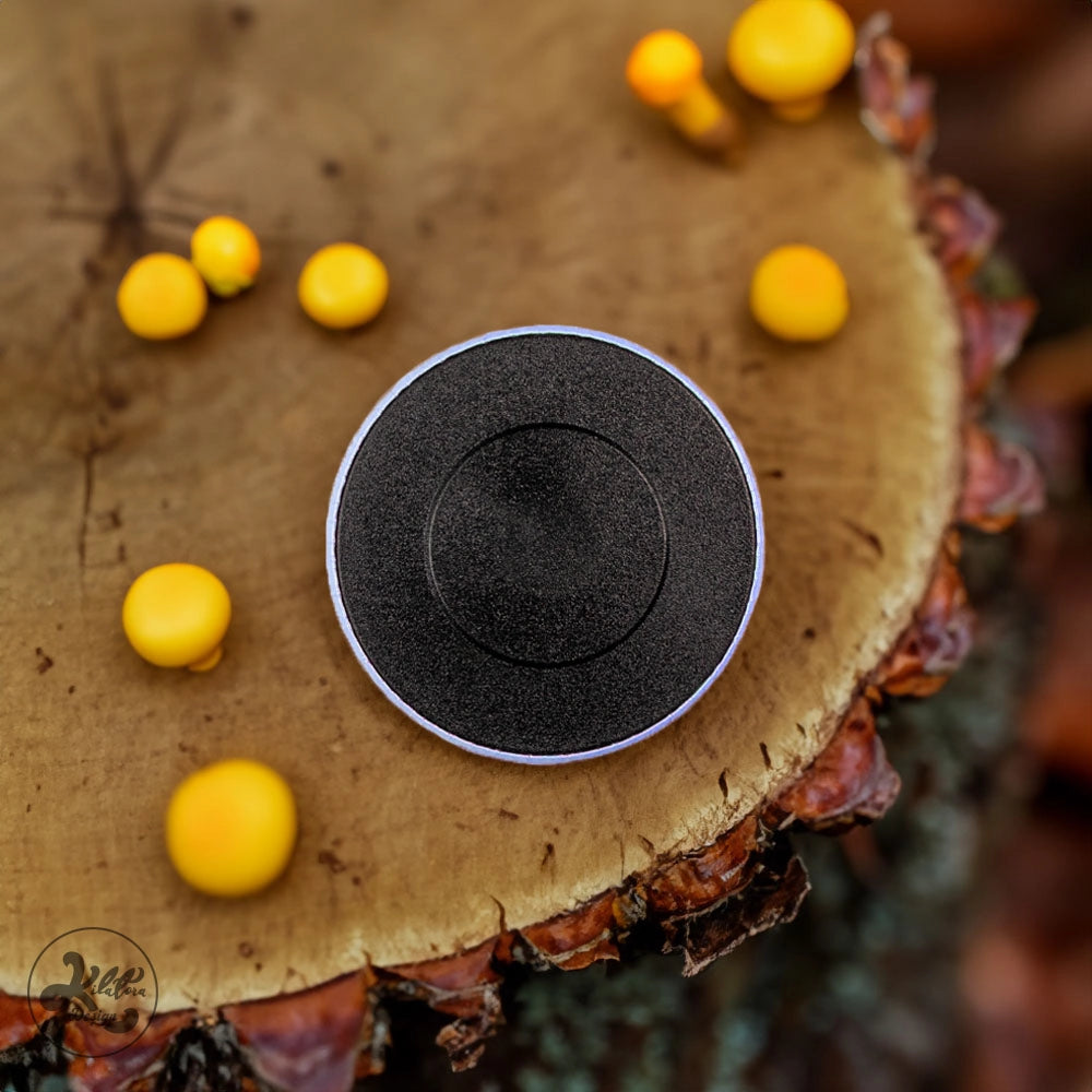 Overgrown - 59 mm Rintanappi/Magneetti