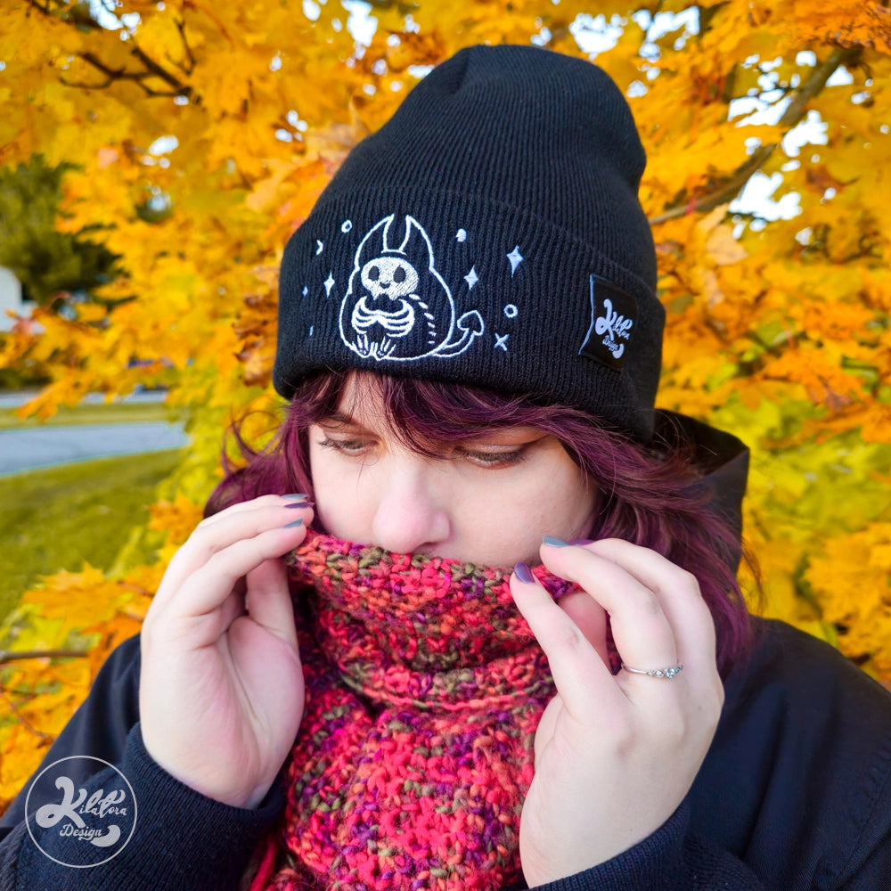 tora_skeleton_beanie_by_kilatora_design.